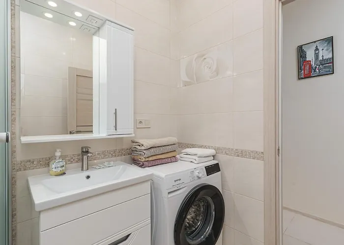 20 Deribasivska 2 Bedrooms Odessa